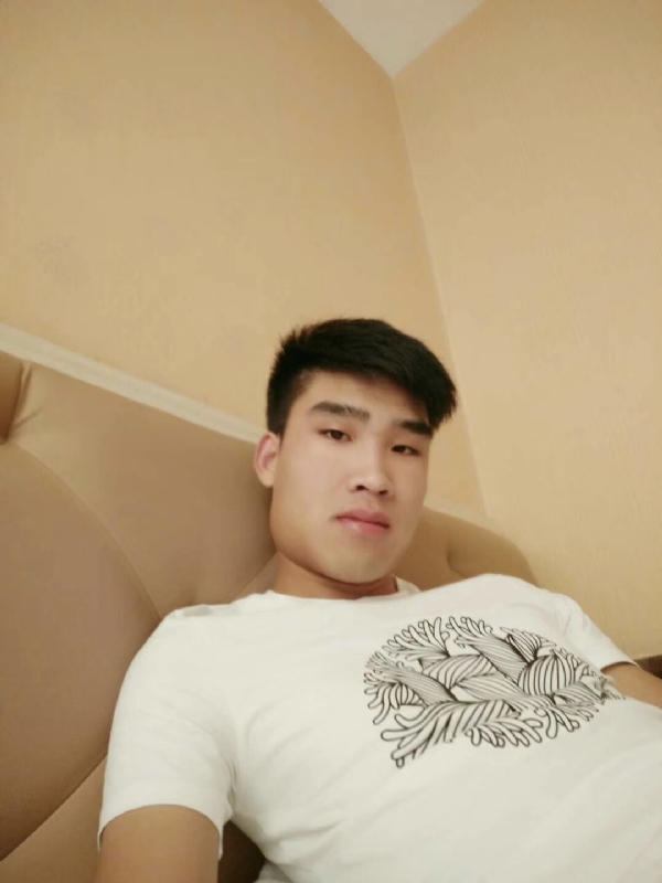 谁不曾孤单上路的第一张照片--郑州父母相亲团